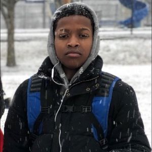 Meet your Posher, Akeale